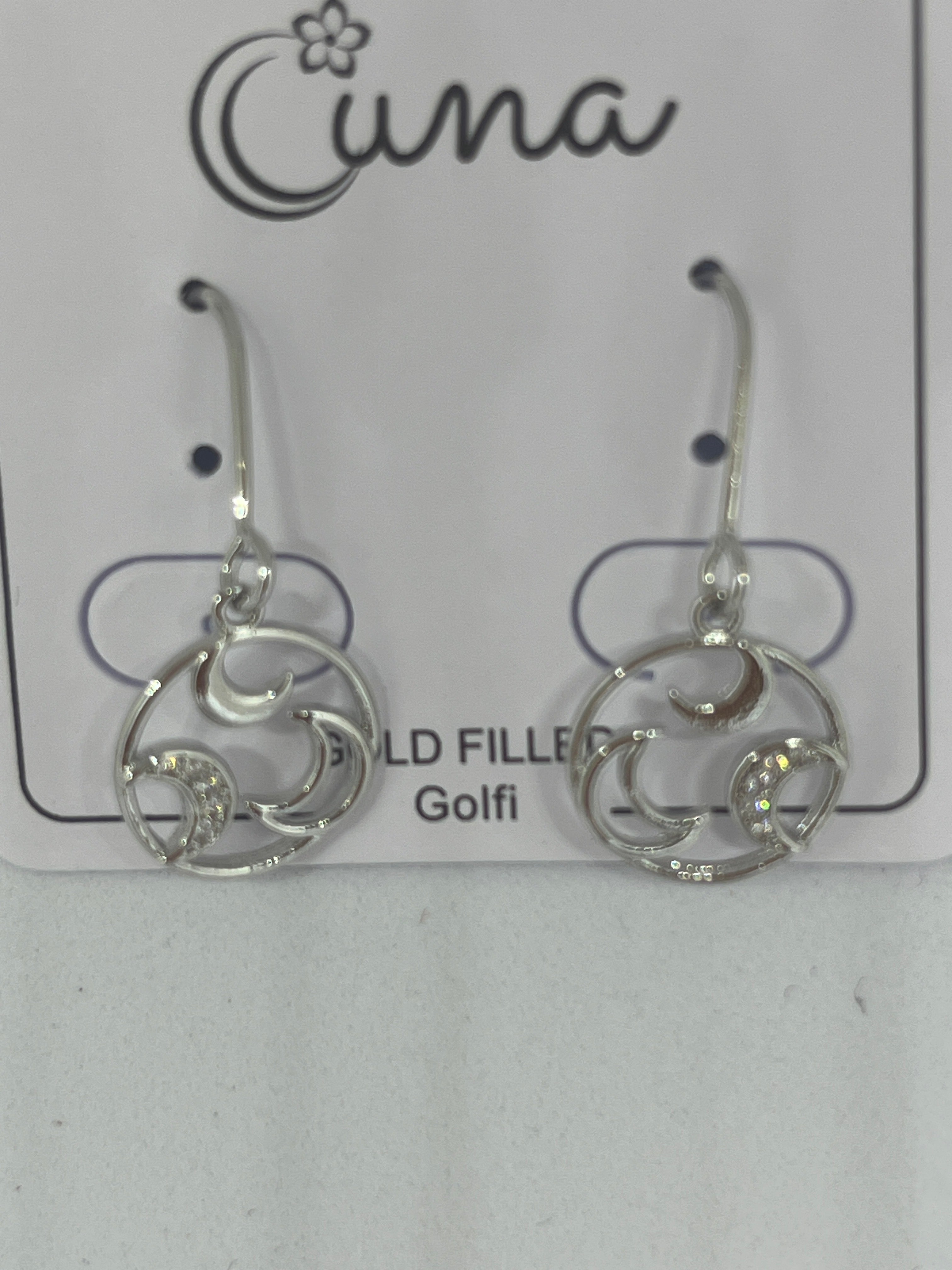 Pendientes tres lunas