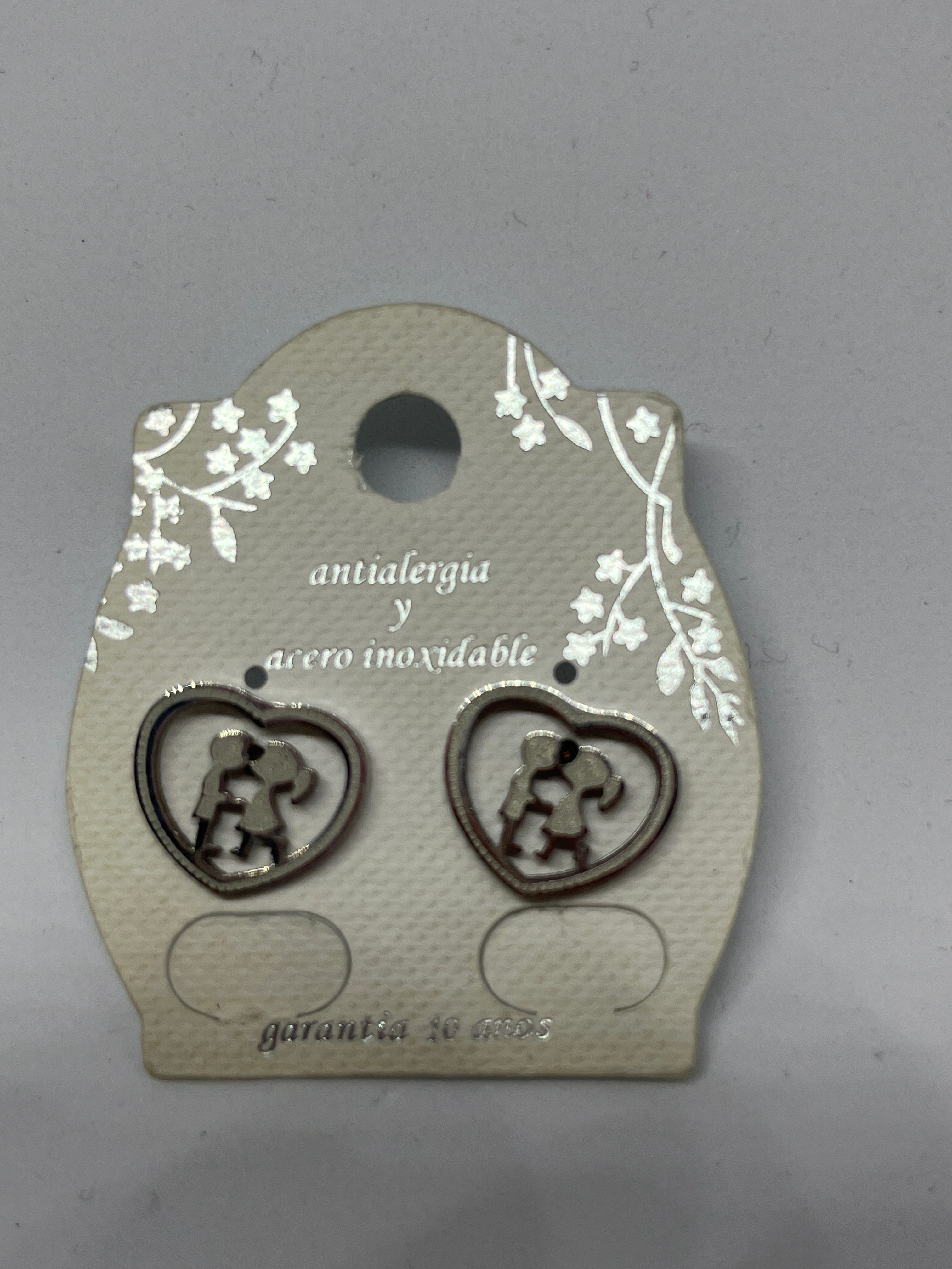 Pendientes love