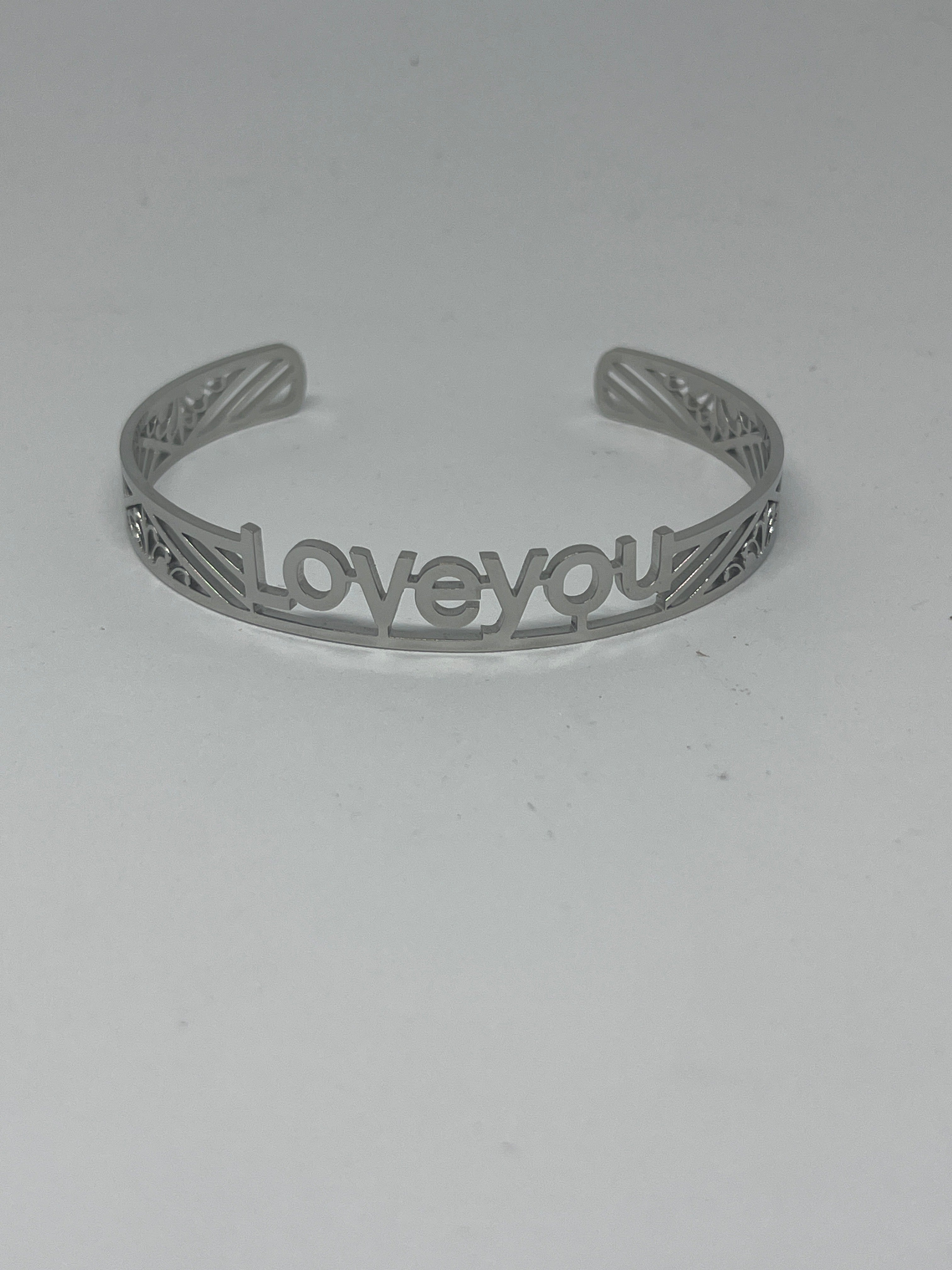 Pulsera love