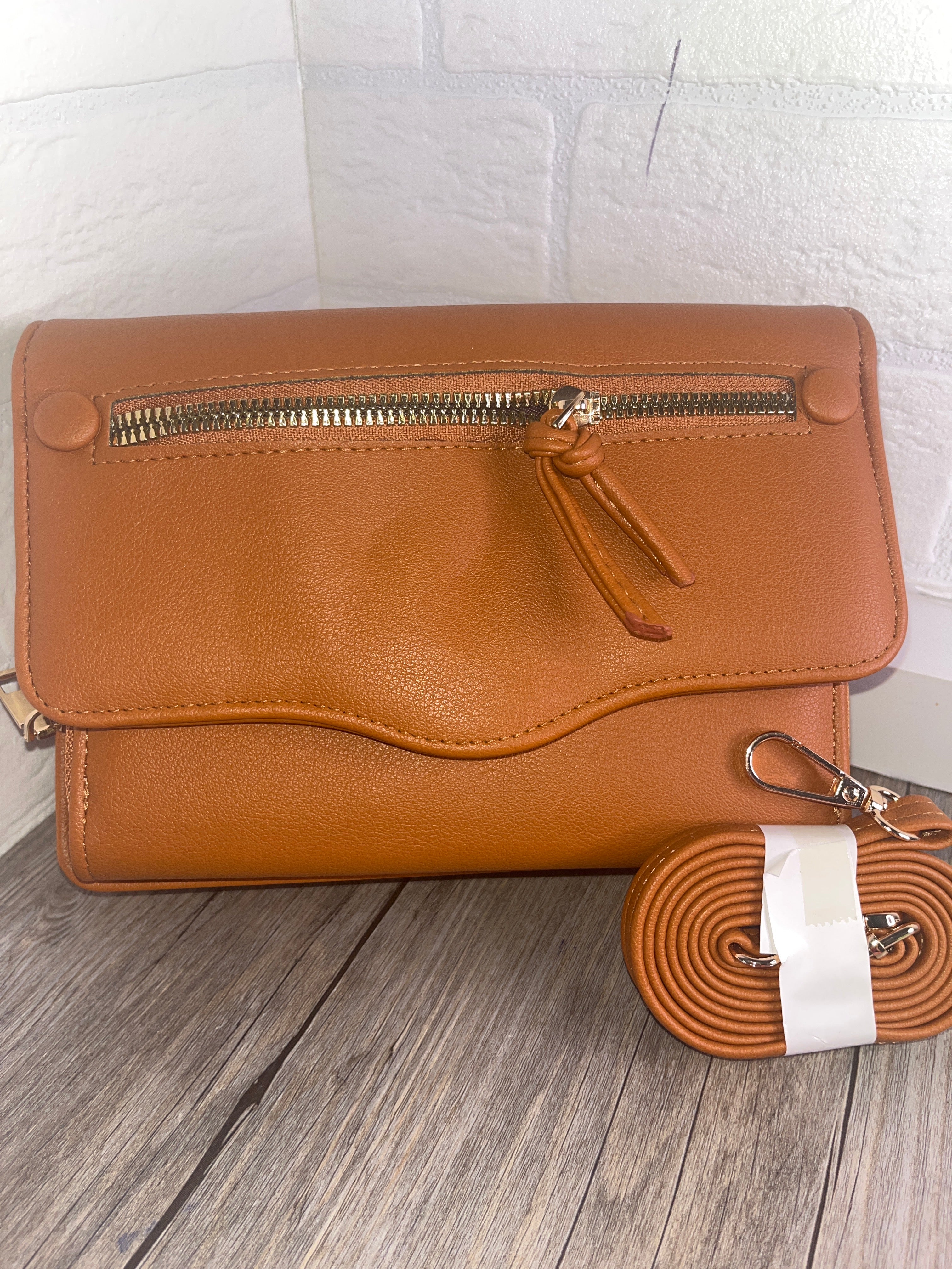 Bolso inspiración camel