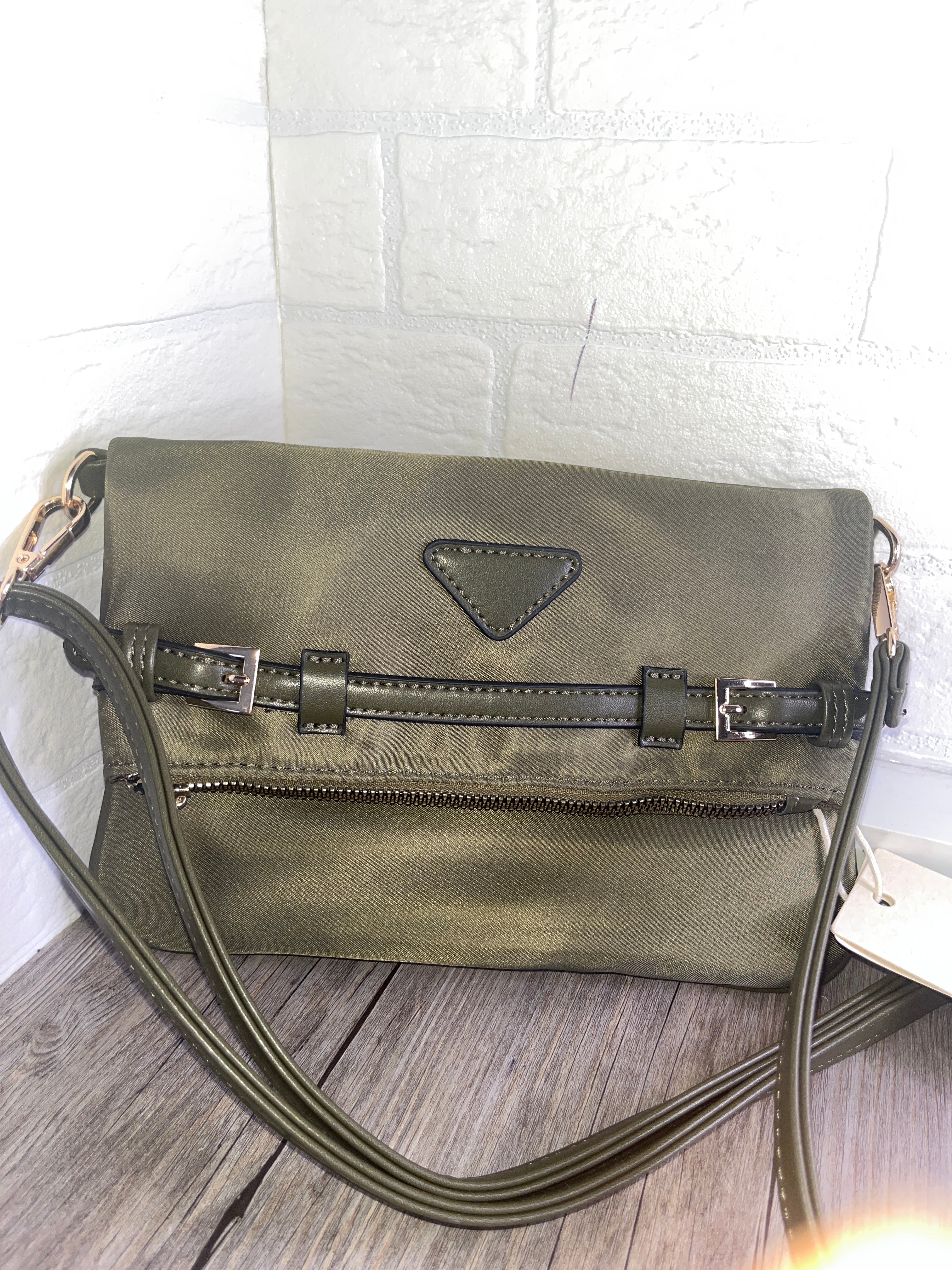 Bolso modelo Dublín verde