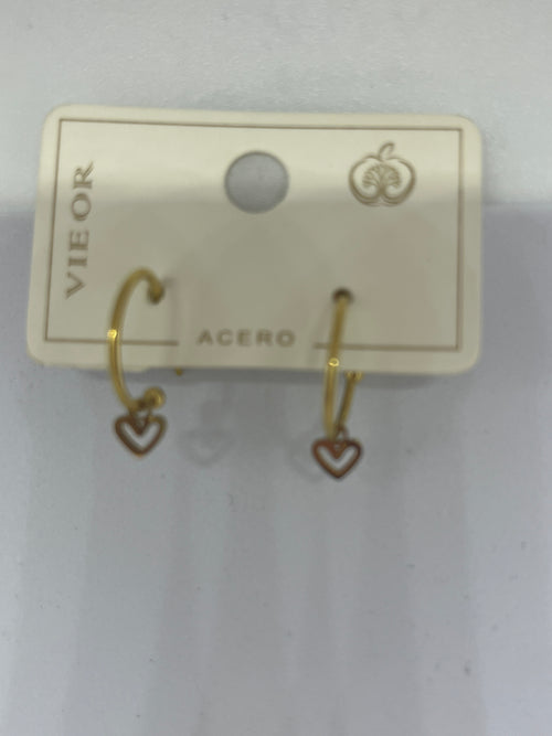 Pendiente de viento corazón dorado