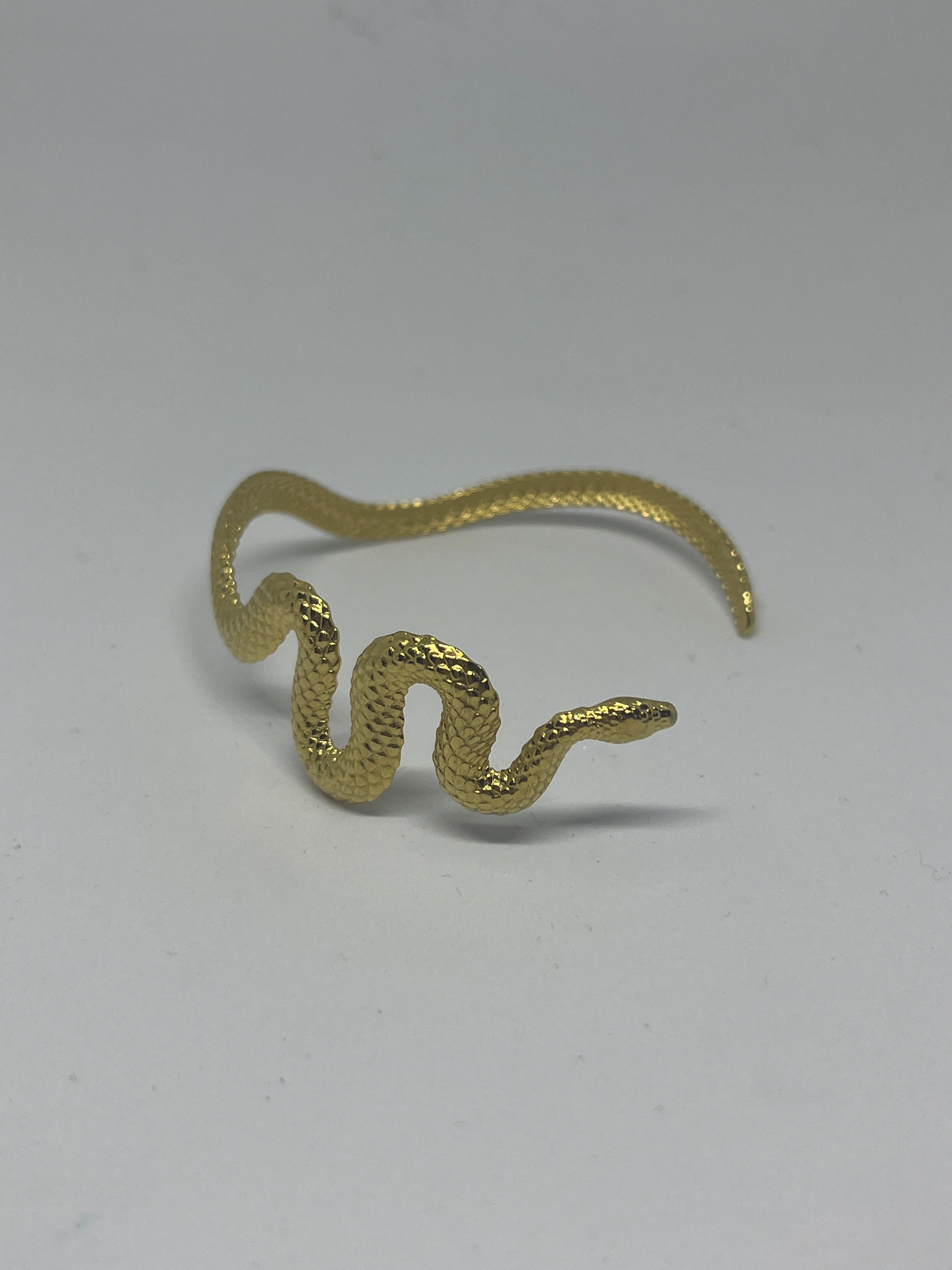 Pulsera serpiente dorada